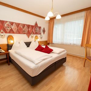 Dreibettzimmer